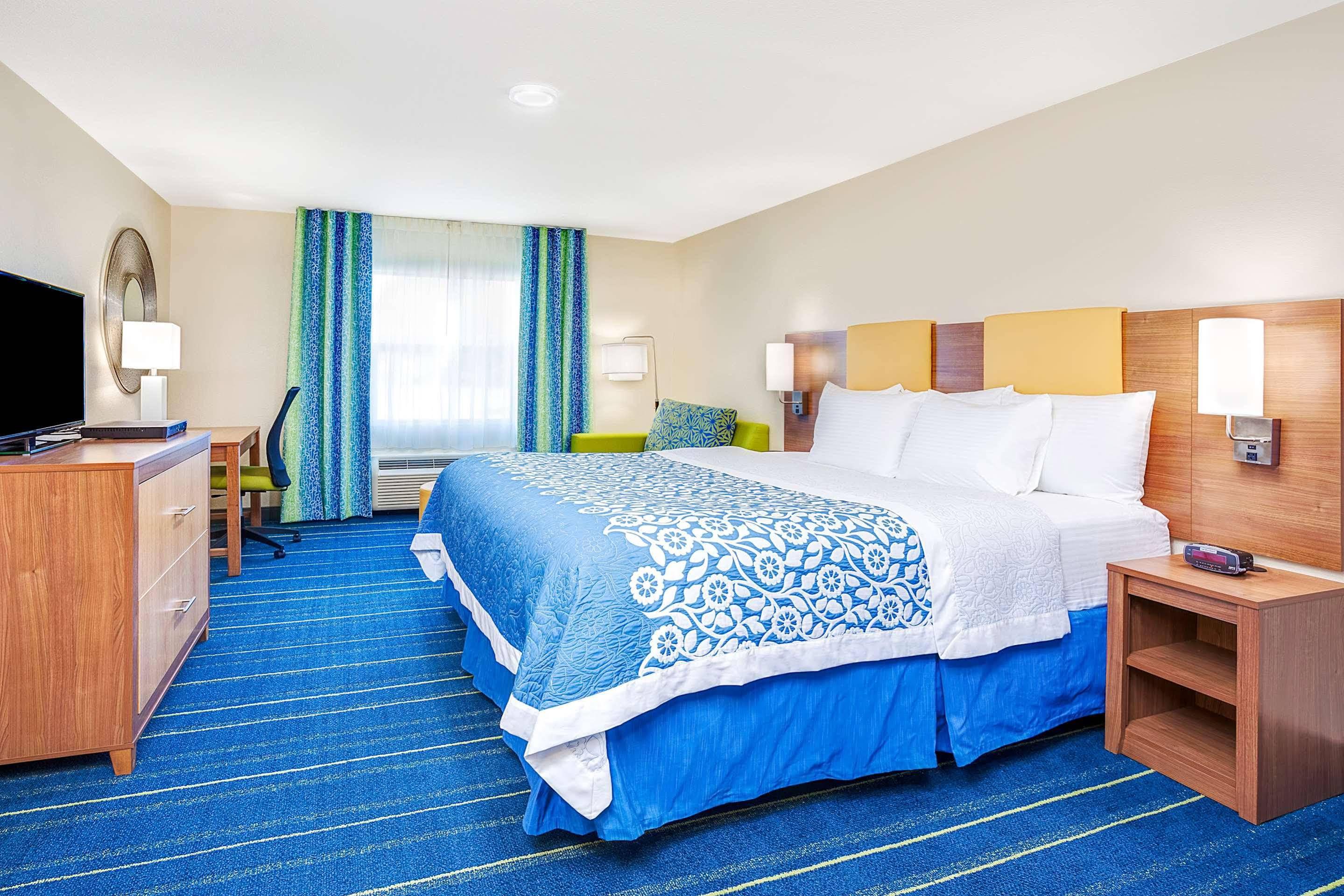 Arya Inn & Suites Farmers Branch Eksteriør billede